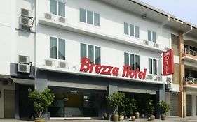 Brezza Hotel Lumut